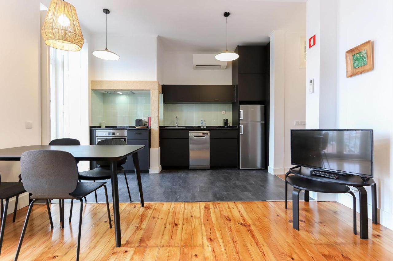 Guestready - Loureiro Apartments Lisbon Bagian luar foto