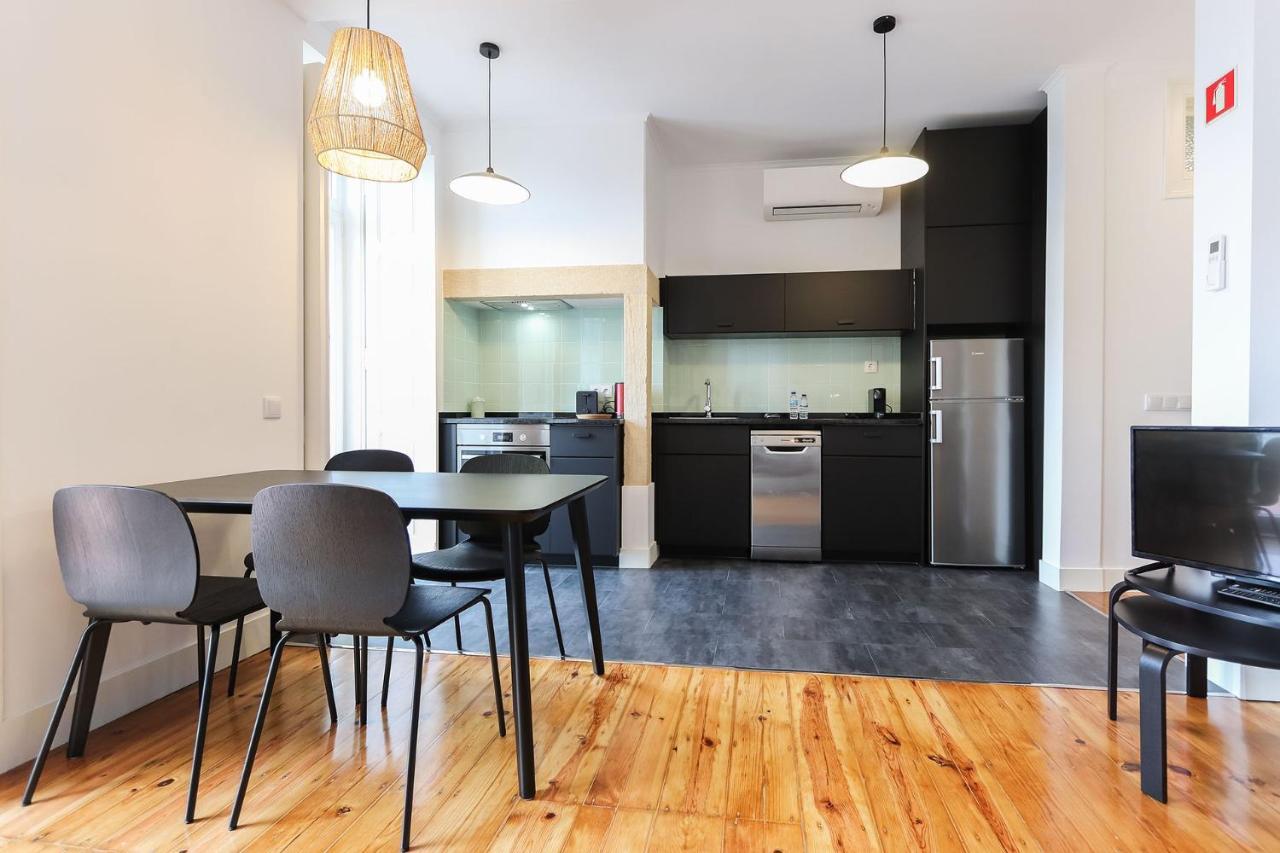 Guestready - Loureiro Apartments Lisbon Bagian luar foto