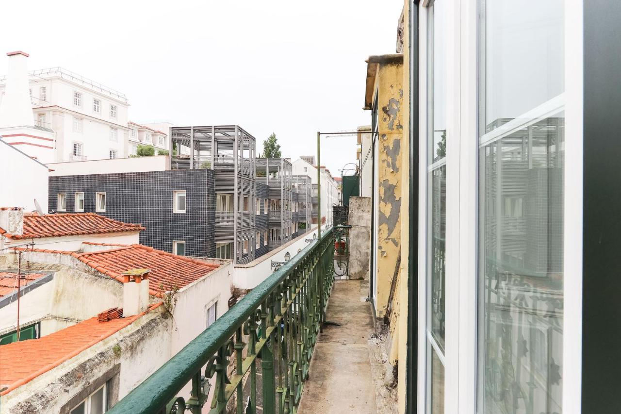 Guestready - Loureiro Apartments Lisbon Bagian luar foto